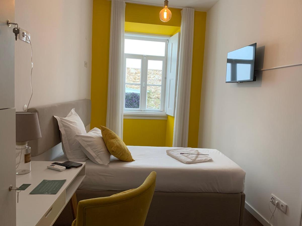 Pharmacia Guesthouse Coimbra Exteriör bild