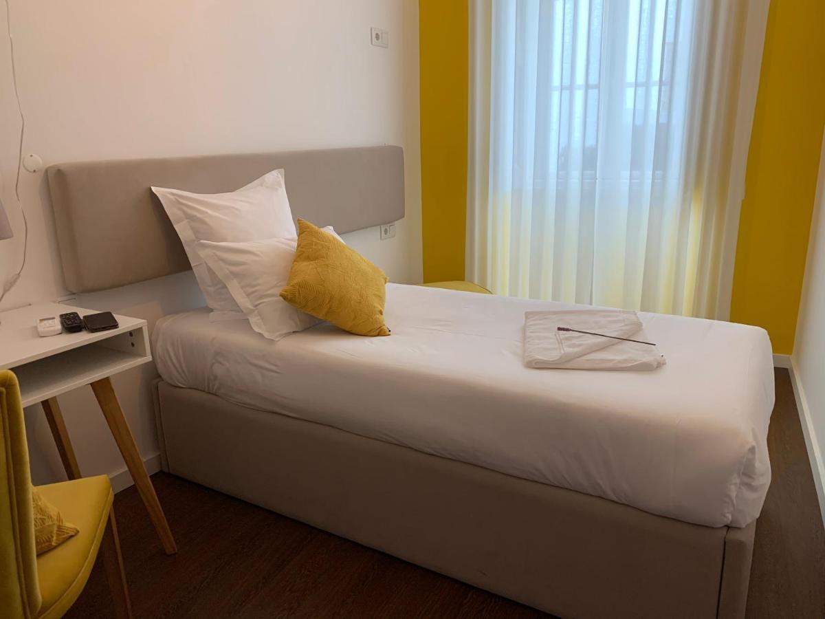 Pharmacia Guesthouse Coimbra Exteriör bild